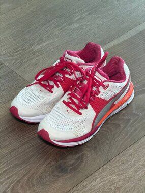 Puma Speed 600 Ignite women's Size 7 - Barely Used